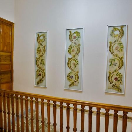 Hotel Veneto 쿠타이시 외부 사진
