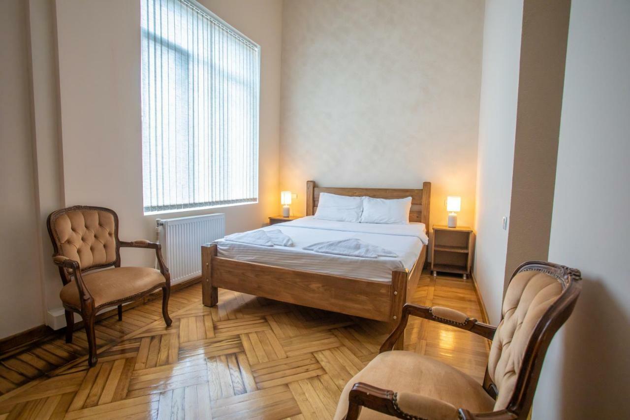 Hotel Veneto 쿠타이시 외부 사진
