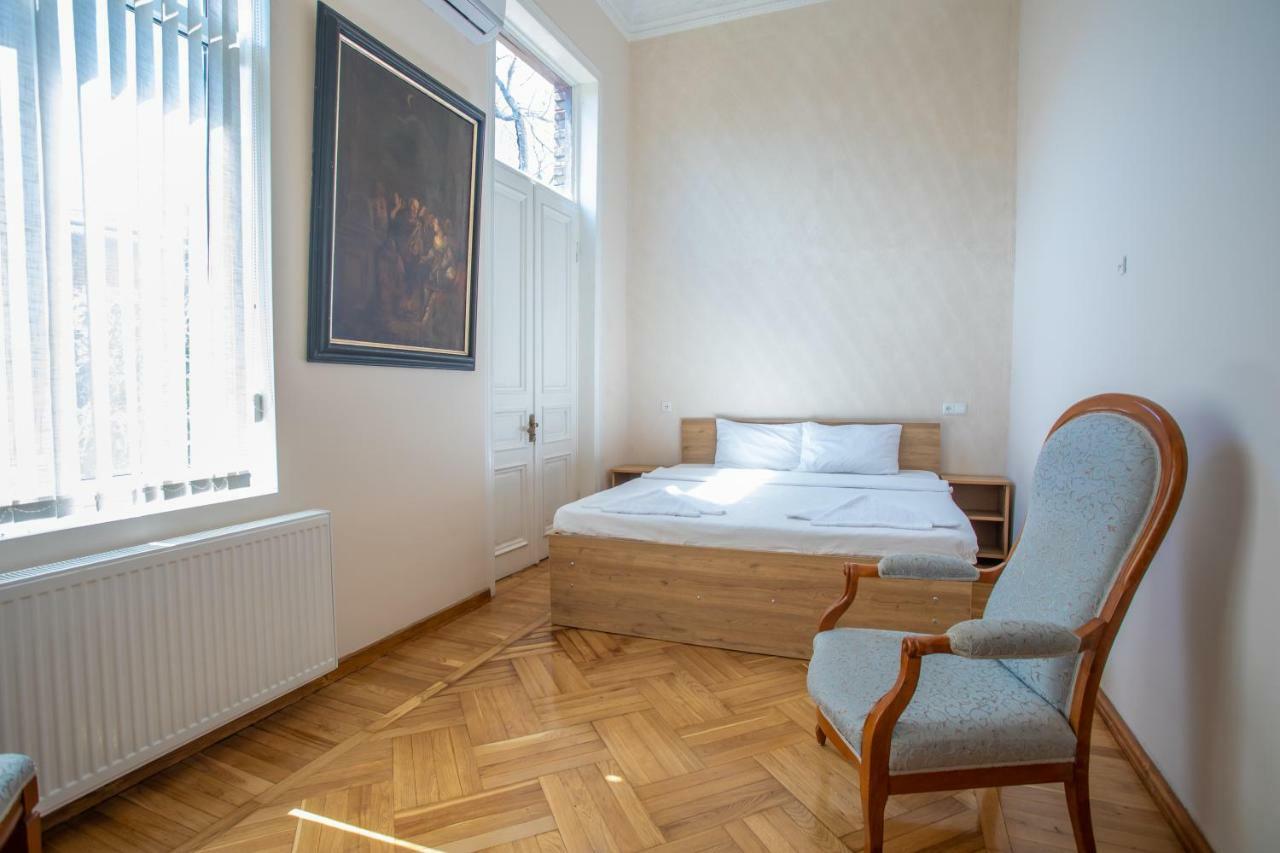 Hotel Veneto 쿠타이시 외부 사진