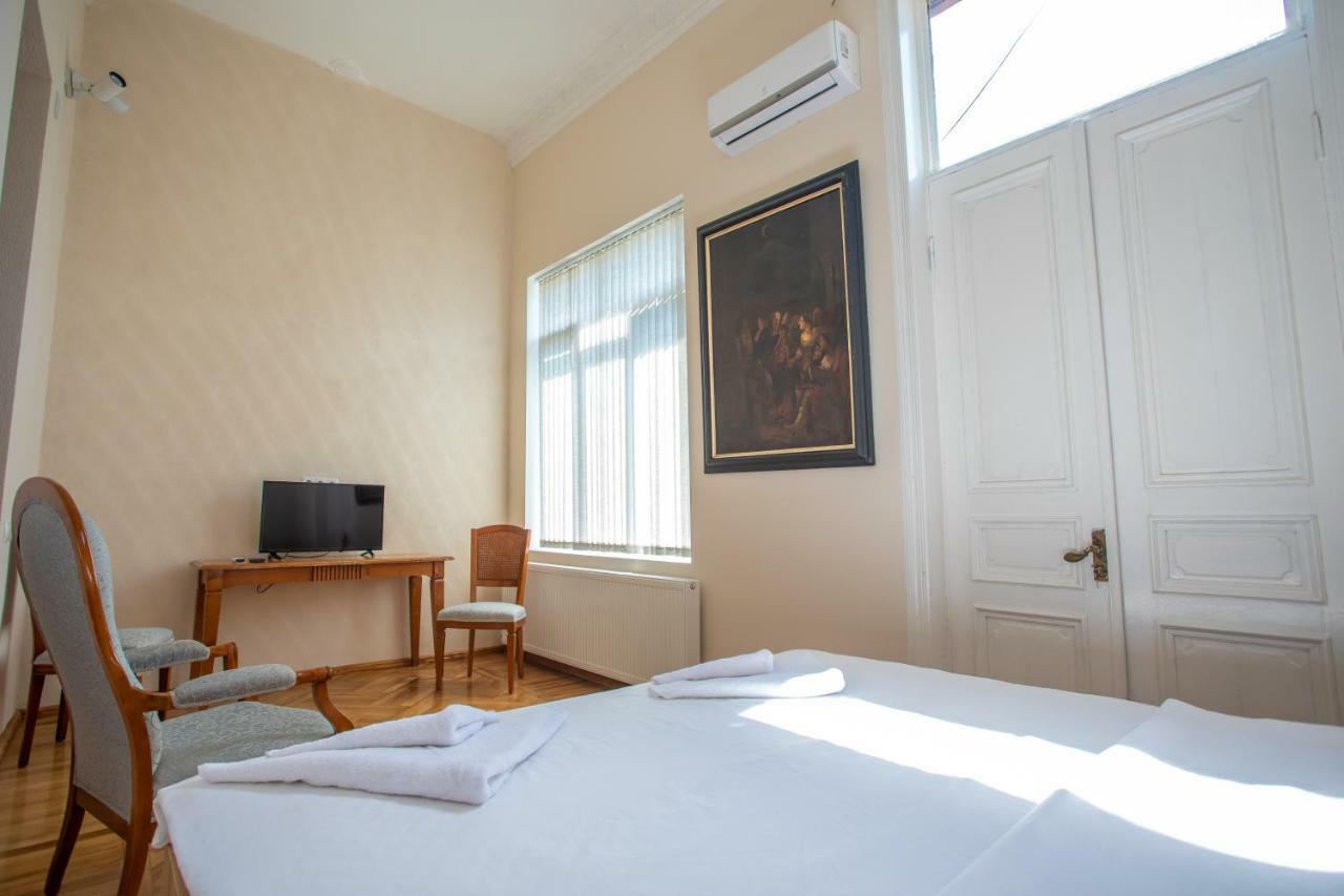 Hotel Veneto 쿠타이시 외부 사진