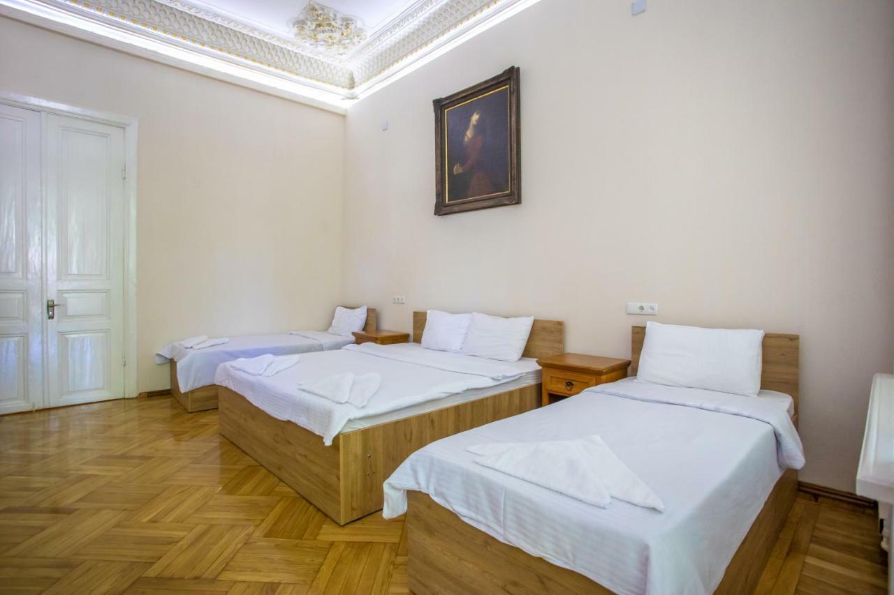 Hotel Veneto 쿠타이시 외부 사진