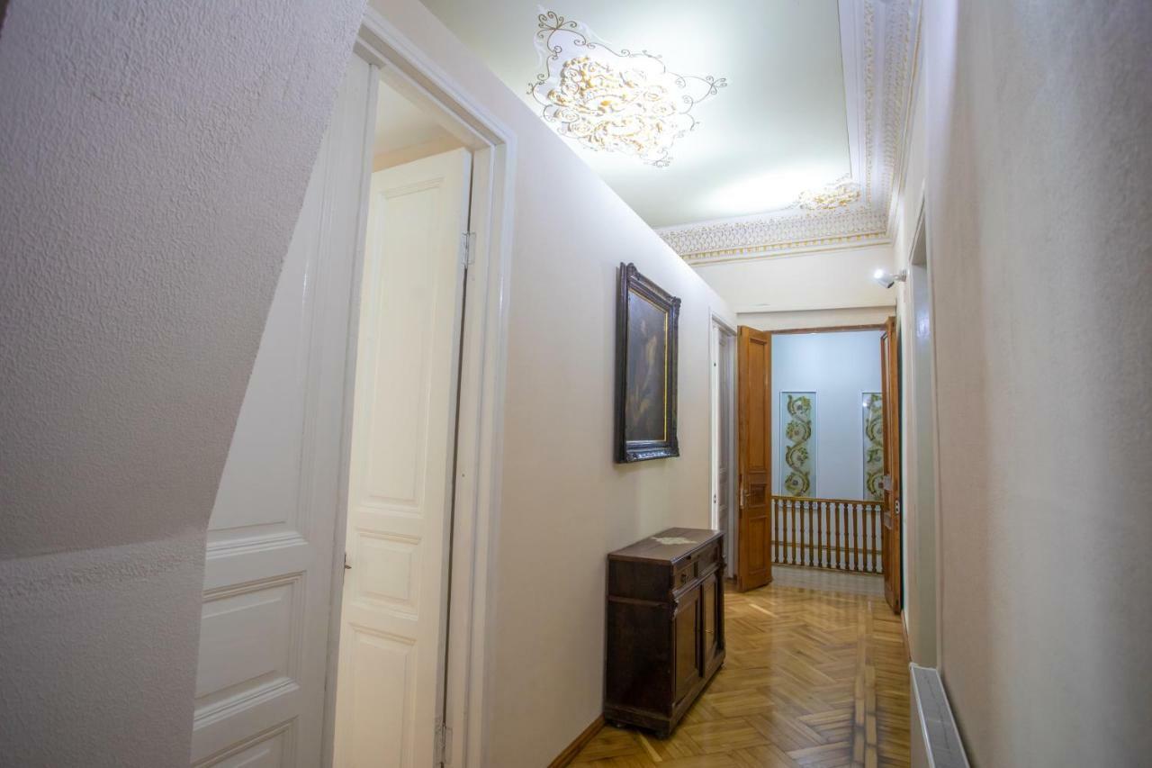 Hotel Veneto 쿠타이시 외부 사진
