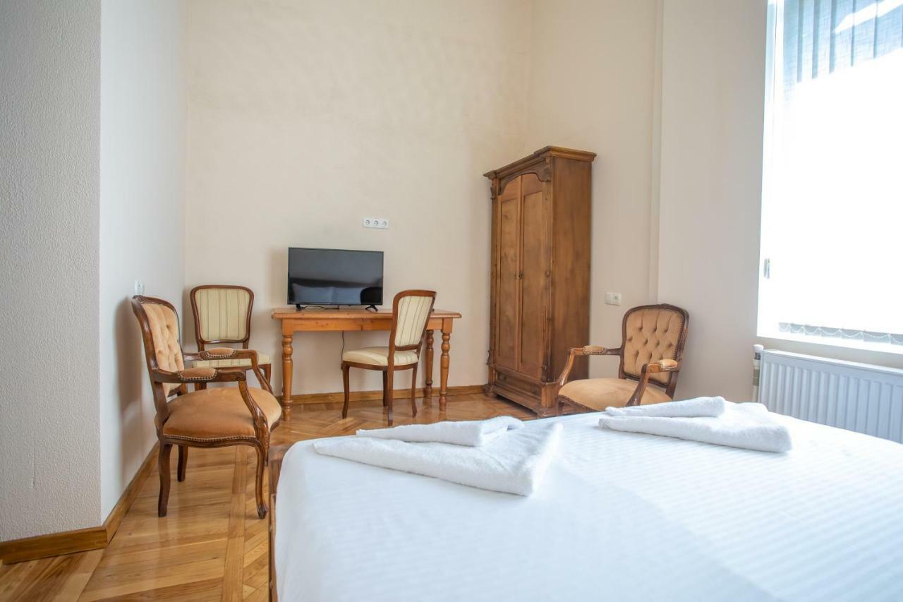 Hotel Veneto 쿠타이시 외부 사진