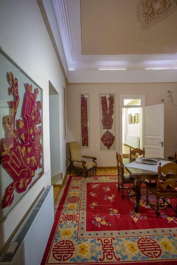 Hotel Veneto 쿠타이시 외부 사진