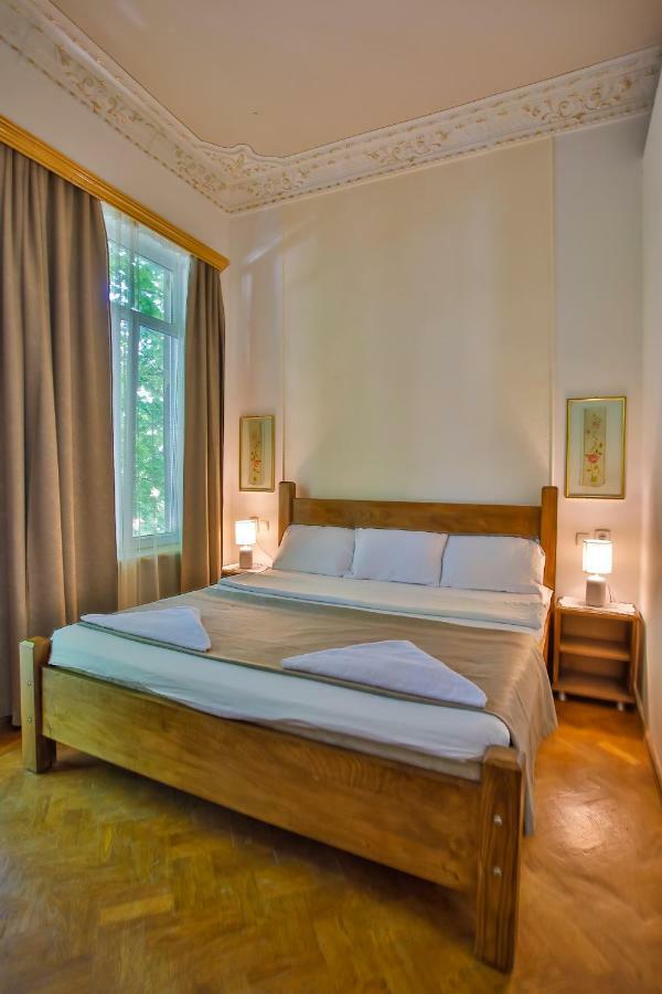 Hotel Veneto 쿠타이시 외부 사진